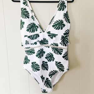 Cupshe Swim - Cupshe tropical leaf one piece Cupshe Swim - Cupshe tropical leaf one piece